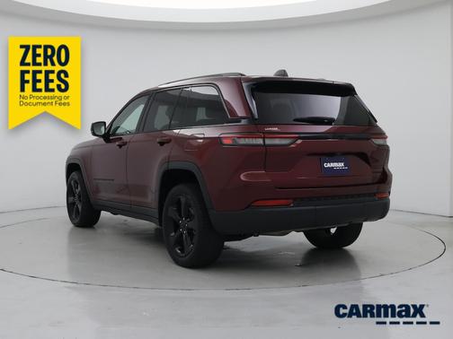 Red 2023 Jeep Grand Cherokee Limited