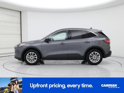 Gray 2022 Ford Escape SE