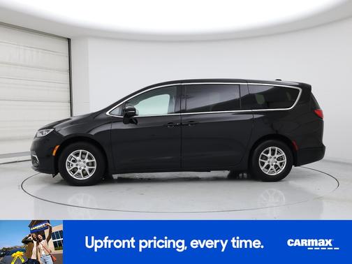 Black 2025 Chrysler Pacifica Select