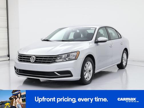 2018 Volkswagen Passat S