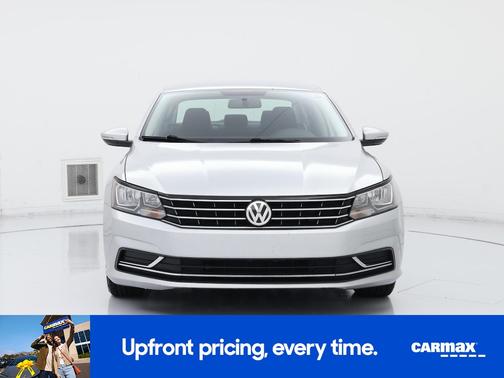 2018 Volkswagen Passat S