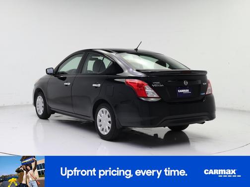 2016 Nissan Versa SV