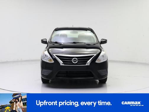 2016 Nissan Versa SV
