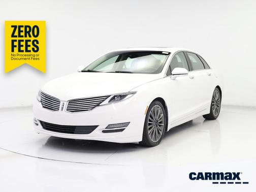 White 2015 Lincoln MKZ