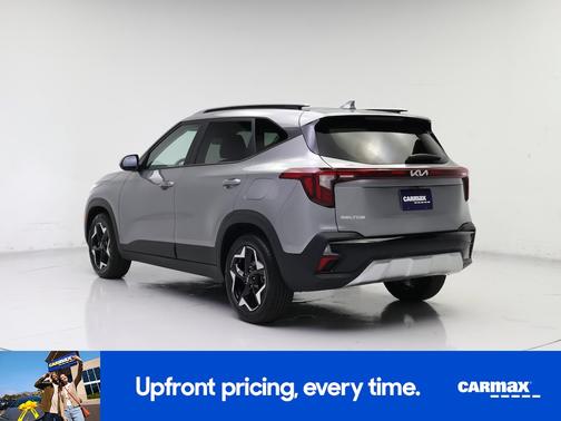 Gray 2025 Kia Seltos S