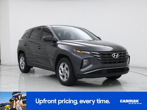 Gray 2023 Hyundai TUCSON SE