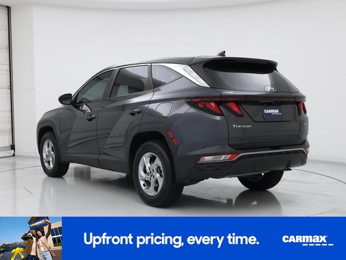 Gray 2023 Hyundai TUCSON SE