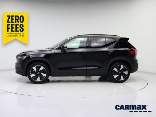 Black 2025 Volvo EX40 Twin Core