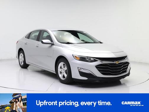 Silver 2022 Chevrolet Malibu LS