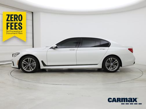 Pearl 2019 BMW 750 I xDrive