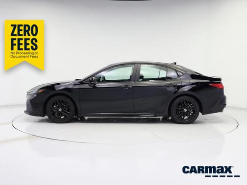 Black 2025 Toyota Camry SE