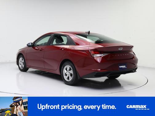 2023 Hyundai ELANTRA SE