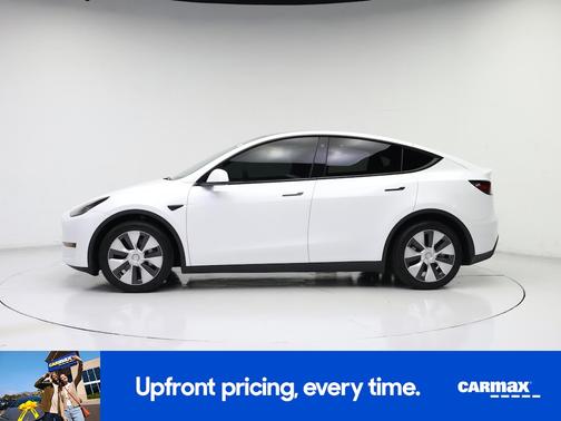 White 2023 Tesla Model Y Long Range