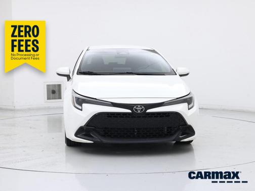 White 2023 Toyota Corolla Hatchback SE