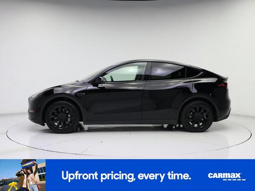 Black 2023 Tesla Model Y Long Range