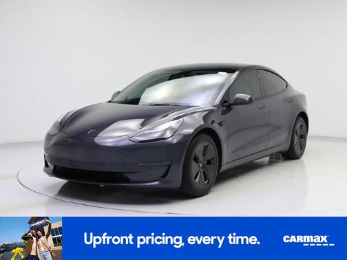 Gray 2023 Tesla Model 3 Long Range