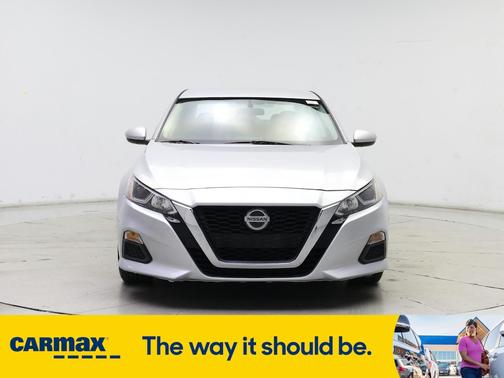 2019 Nissan Altima S