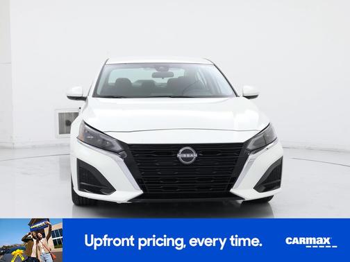 2023 Nissan Altima SV