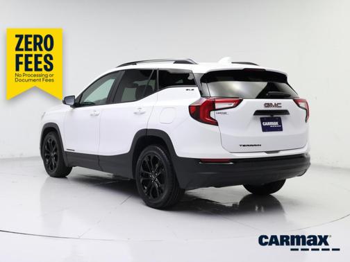 White 2022 GMC Terrain SLE
