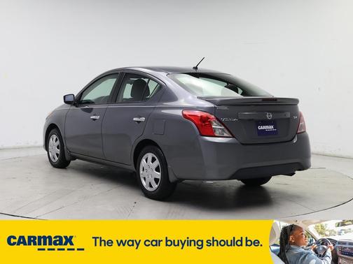 2019 Nissan Versa SV