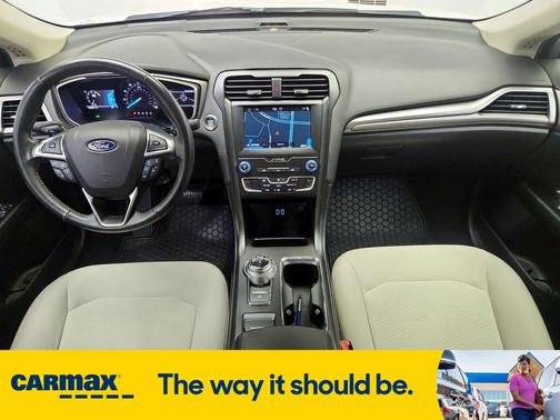 2019 Ford Fusion SE