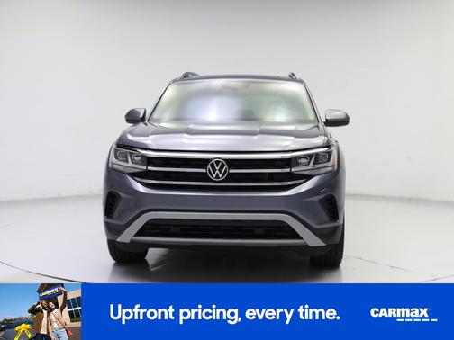 Gray 2021 Volkswagen Atlas SE w/Tech
