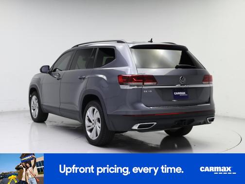 Gray 2021 Volkswagen Atlas SE w/Tech