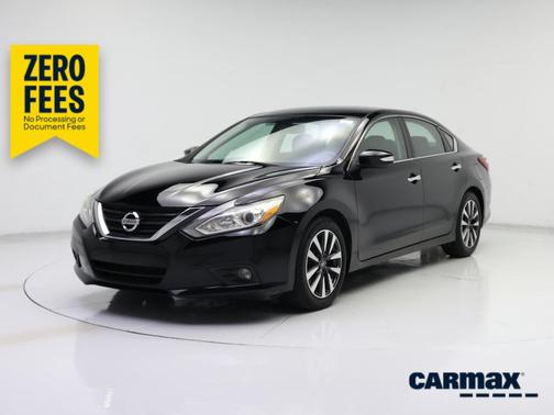 Black 2017 Nissan Altima SL