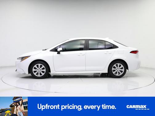 White 2020 Toyota Corolla LE