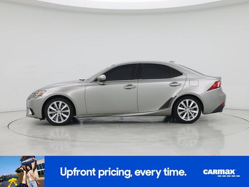 2016 Lexus IS 200t Base (A8)