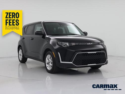 Black 2025 Kia Soul LX