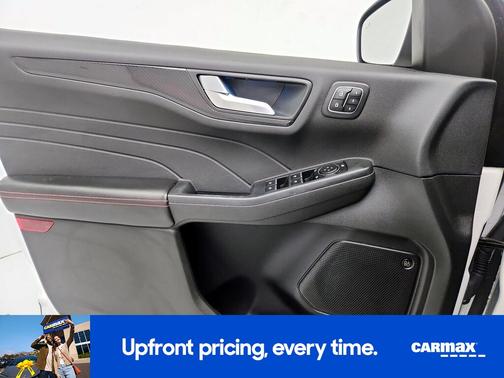 2023 Ford Escape ST-Line Elite