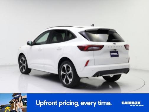 2023 Ford Escape ST-Line Elite