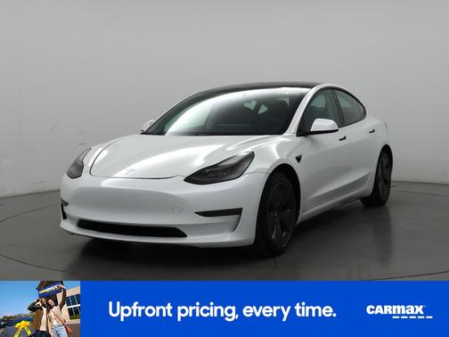 White 2023 Tesla Model 3