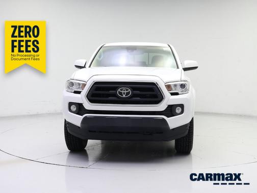 White 2020 Toyota Tacoma SR5
