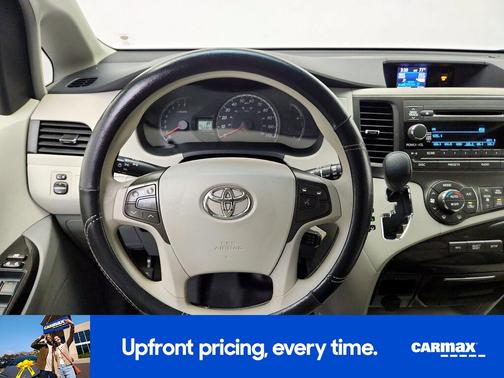2014 Toyota Sienna LE