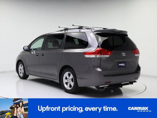 2014 Toyota Sienna LE