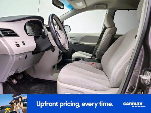 2014 Toyota Sienna LE