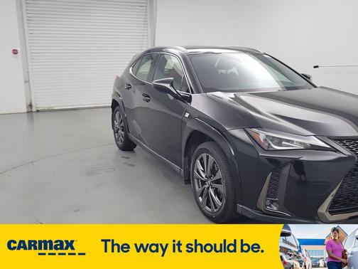 2022 Lexus UX 200 F-Sport