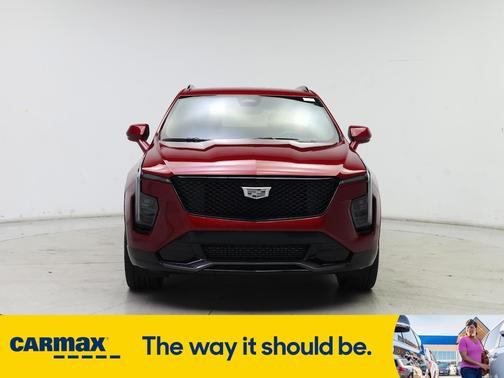 2024 Cadillac XT4 Sport