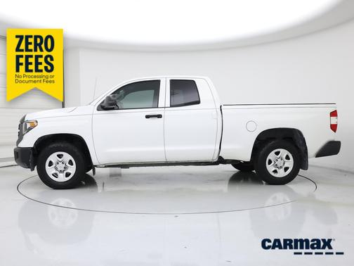 White 2019 Toyota Tundra SR