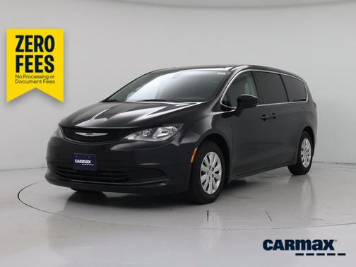Black 2019 Chrysler Pacifica L