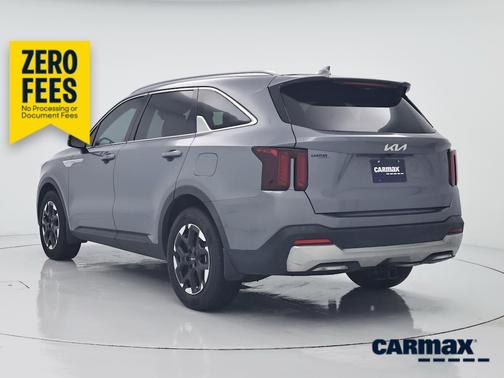Silver 2025 Kia Sorento S
