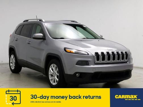Photo 1 of 25 of 2015 Jeep Cherokee Latitude