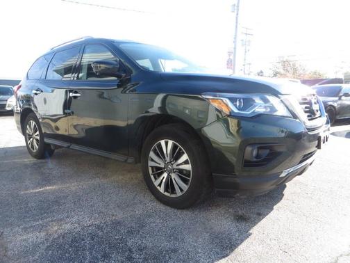 2018 Nissan Pathfinder SL