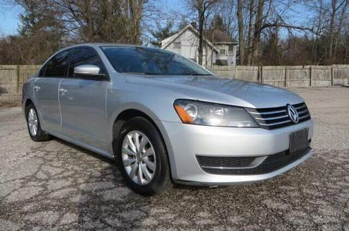 2014 Volkswagen Passat 1.8T S
