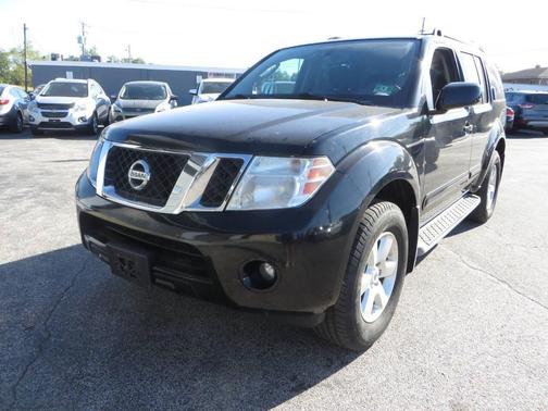 2012 Nissan Pathfinder SV