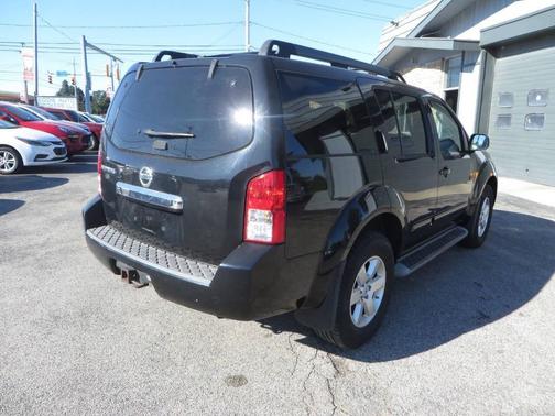2012 Nissan Pathfinder SV