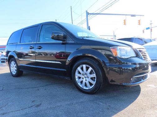 2014 Chrysler Town & Country Touring