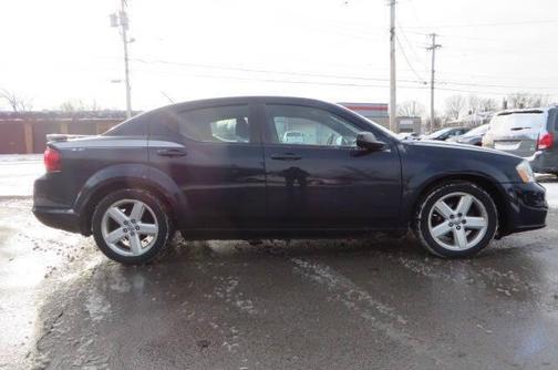 2013 Dodge Avenger SE